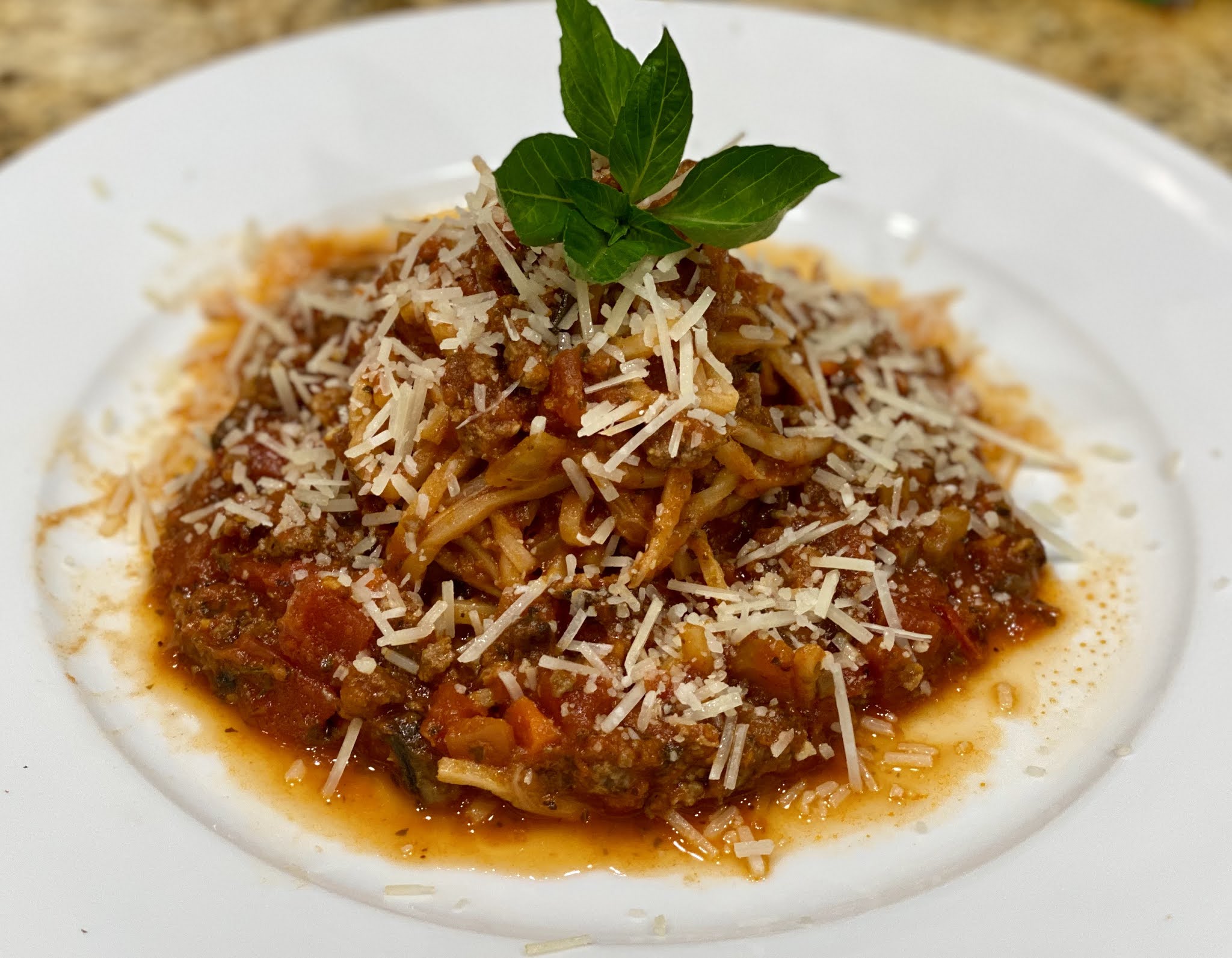 GREAT EATS HAWAII HEARTS OF PALM SPAGHETTI WITH MEAT SAUCE