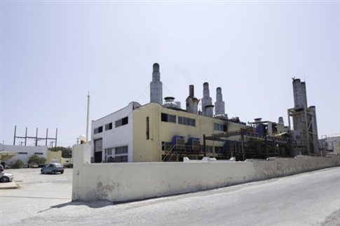 Με επιβάρυνση της ΔΕΗ οι αποζημιώσεις για το μπλακ άουτ στη Σαντορίνη...