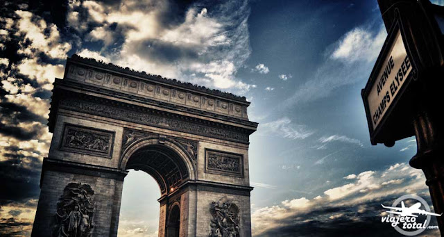 Arco del triunfo de París