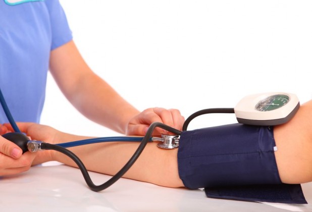 Glog s pritiskom: korisni recepti i savjeti za liječenje hipertenzije