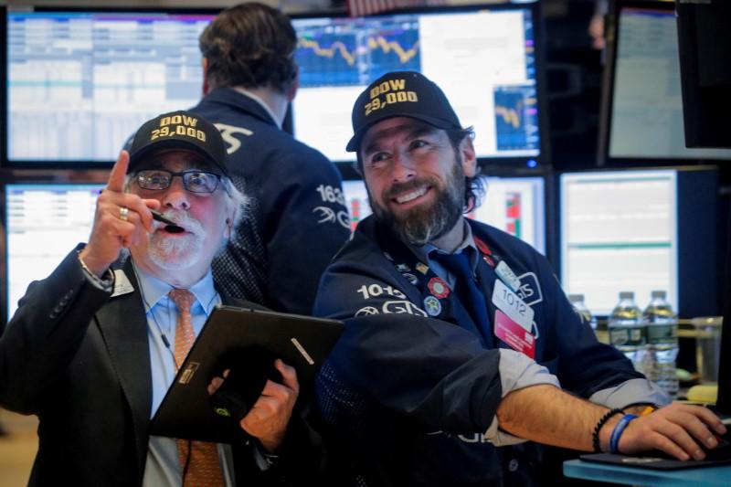 U.S. Dow Jones Closes Above 29,000 For The First Time In History. S&P