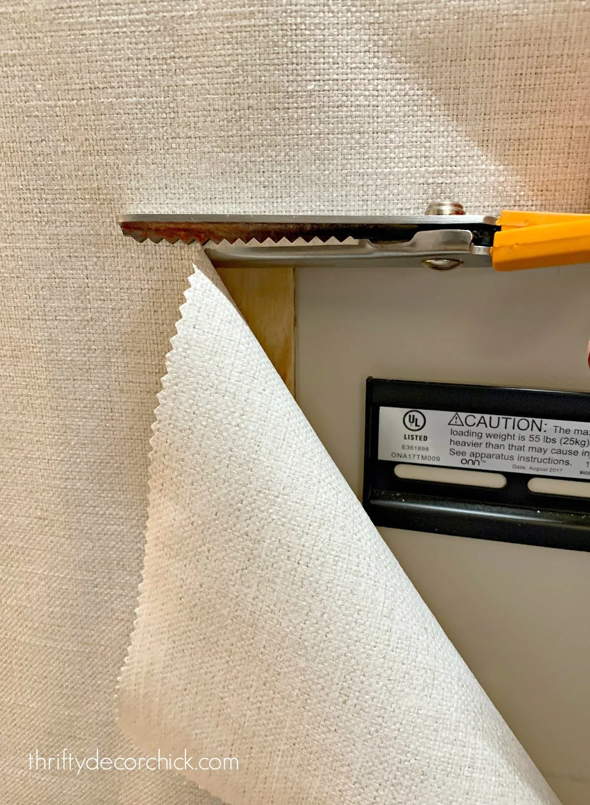 How to DIY a HUGE Upholstered Bulletin Board Thrifty Decor Chick