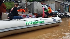 Beri Bantuan untuk Korban Banjir Jakarta, Relawan New FPI Dibubarkan Polisi