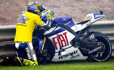 Valentino Rossi Kangen dengan Motor Yamaha YZR-M1