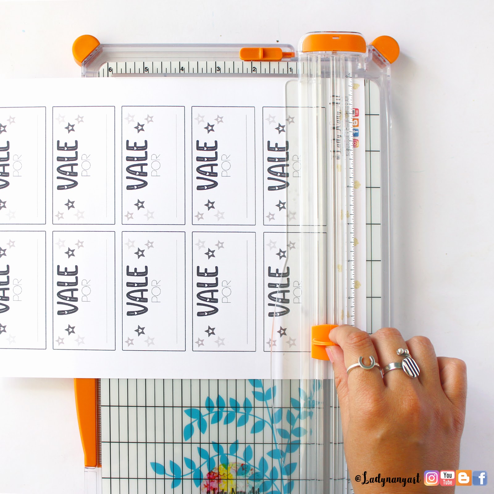 Download Free Lady Nany Art SVG Cut Files