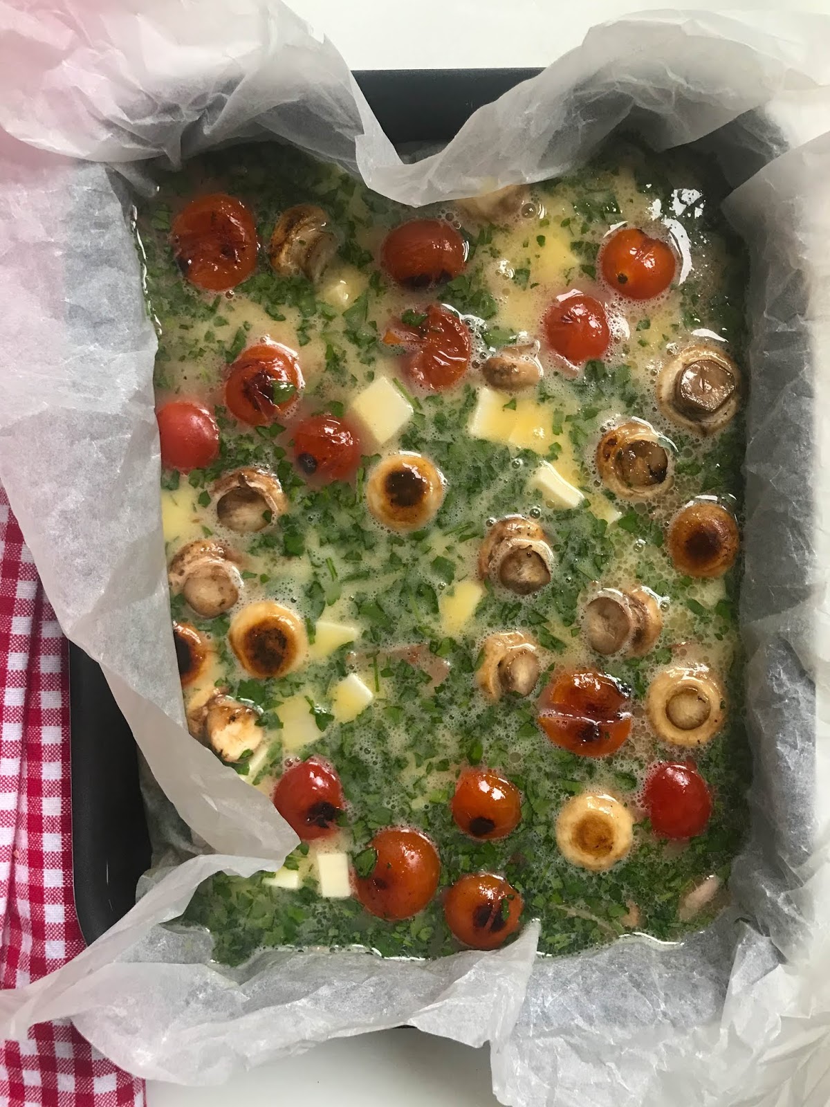 FRITTATA DE GRUYÈRE Y BACON {GRUYÈRE AND BACON FRITTATA