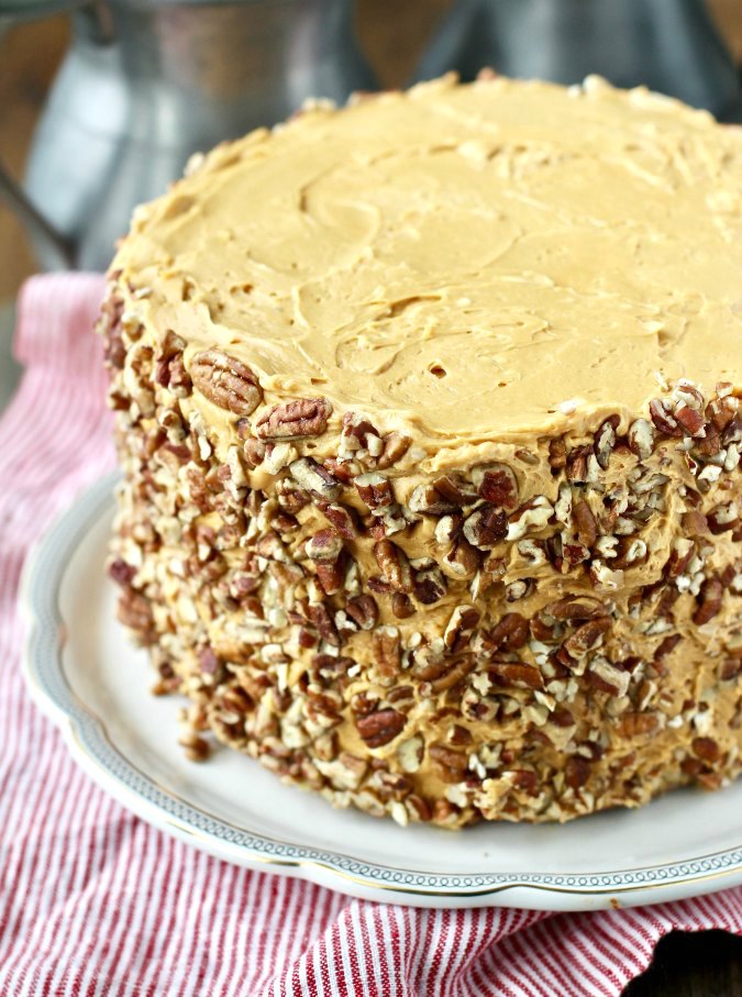 Ukrainian Caramel Honey Cake with pecans Ukrainian Caramel Honey Cake with pecans