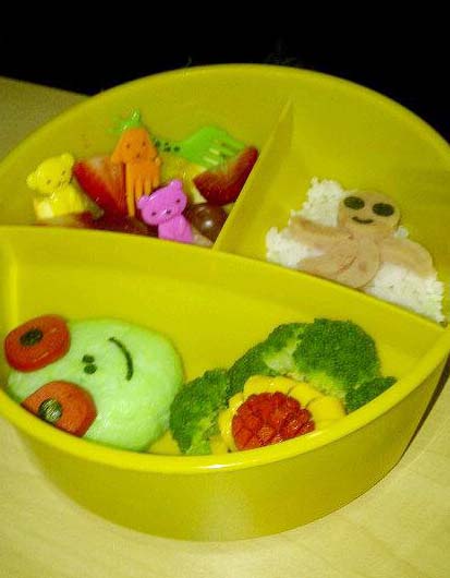 PAWON INDAH: Bento: Menghias Kotak Bekal untuk Anak