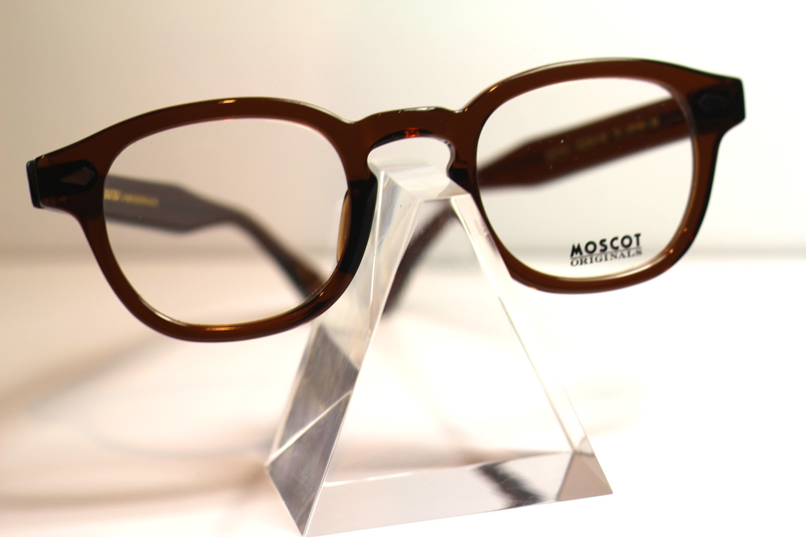 SPECTACLE LOVES YOU.: Restock of MOSCOT Eyewear and New Colours Coming