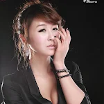 Seo Yoon Ah – Sexy In Black Foto 5