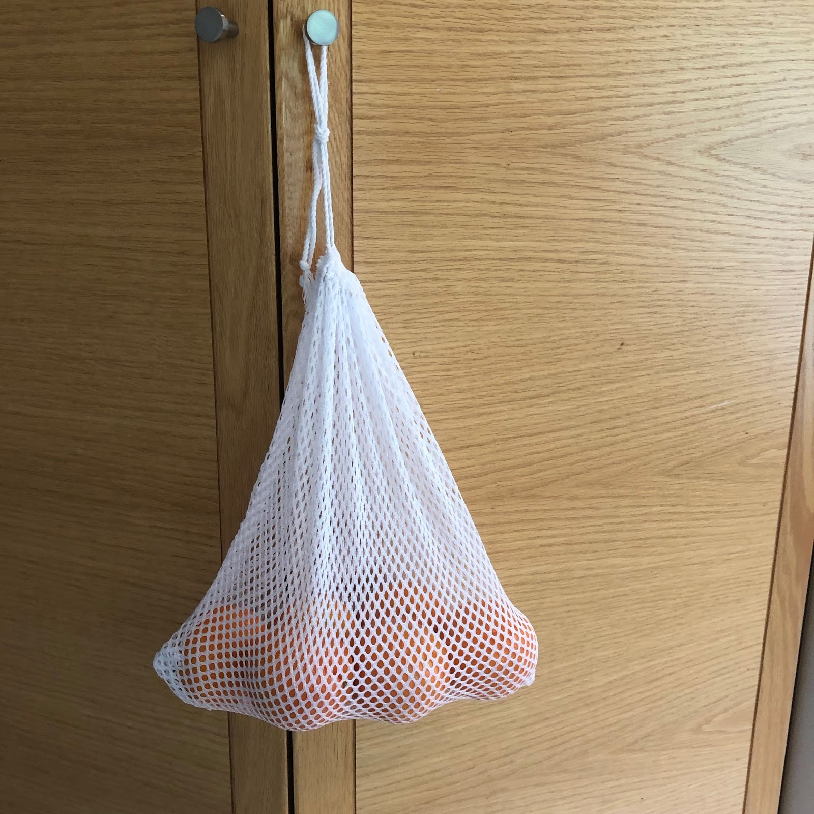 she can quilt A FAL Tutorial Super quick produce grocery bags