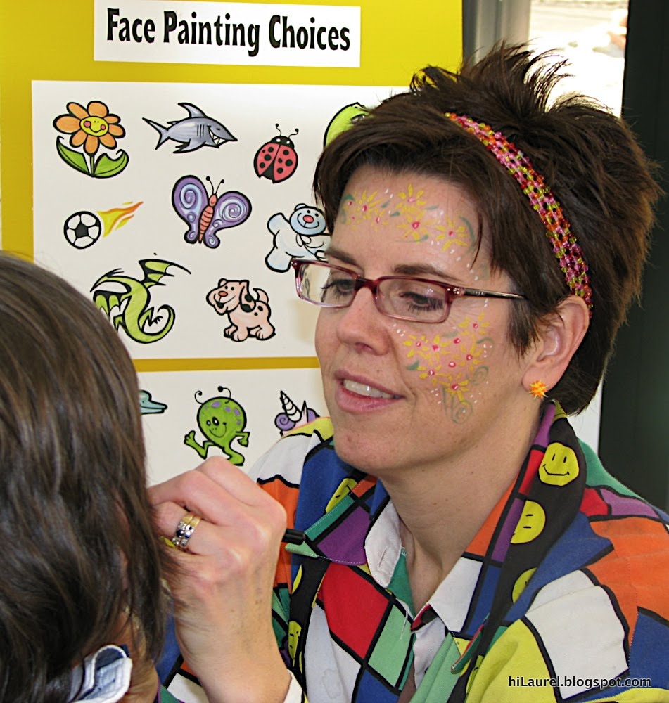 Laurel Hawkswell Edmonton Artist hilaurel