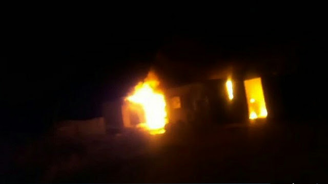 هجوم على حقل "الهيل" النفطي بالقرب من السخنة يسفر عن قتل 13 جنديا من قوات النظام وأسر اثنين آخرين