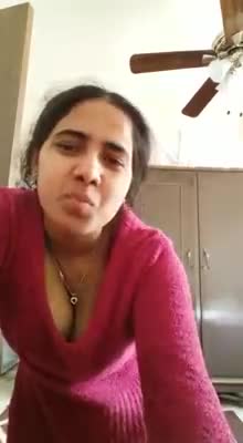 beautiful house wife nude selfie HD photos indianpornpictures