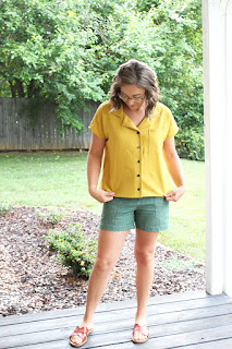 Mustard Yellow Camp Shirt // Willamette Wednesday // Sewing For Women // Hey June Willamette Shirt