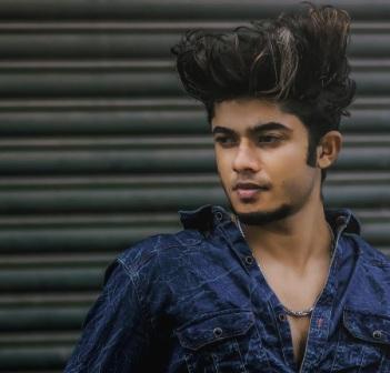 Akhil Cj Wiki Biography Age Girlfriend Date Of Birth Height Net Worth Family Tik Tok Pedia See instagram account @akhilcj_6_ to never miss new stories, reels, guides, photos and videos. akhil cj wiki biography age