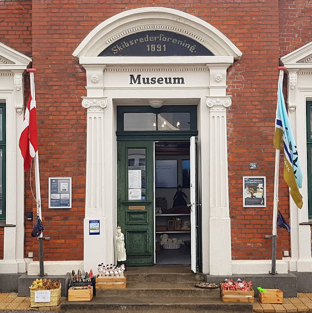 Urlaub auf Fanø mit Kindern: 4 Ausflüge für Familien. Das Schifffahrtsmuseum in Nordby ist ein attraktives Ziel für alle an Schiffen Interessierten.