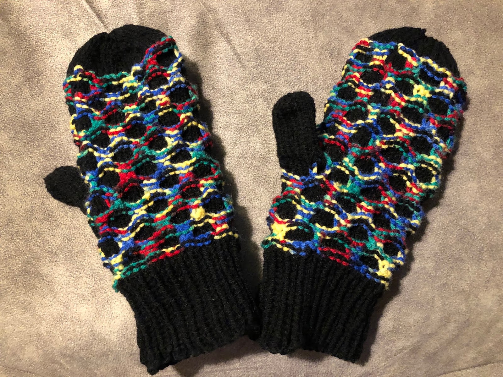Teena in Toronto (aka Newfie) knitted mittens
