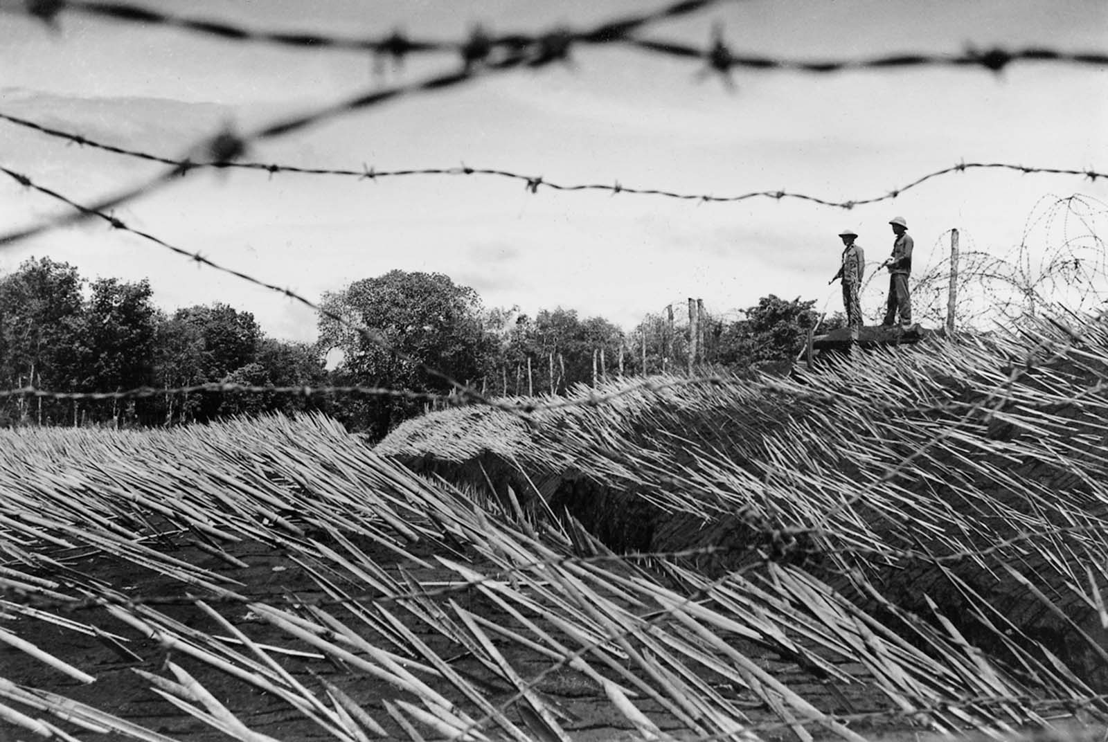 vietnam war images from vietnamese photographers