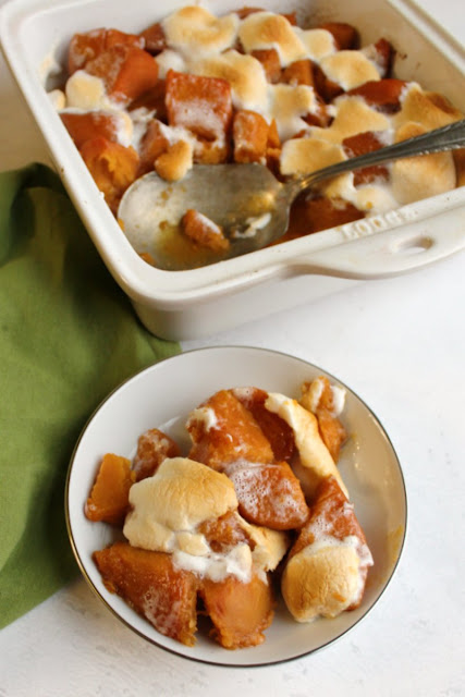 Cooking With Carlee: Old Fashioned Candied Sweet Potatoes with Marshmallows