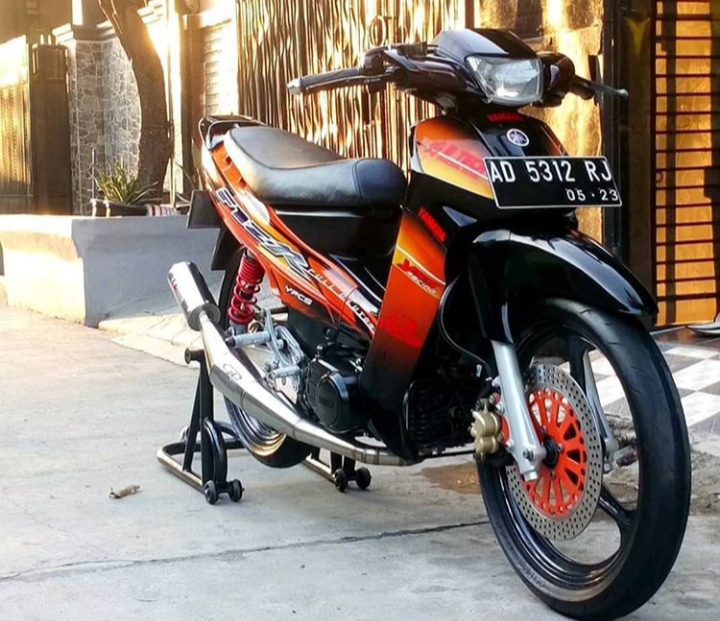 Modifikasi Motor Fiz R Paling Keren Dan Terbaik 2020 racing 48