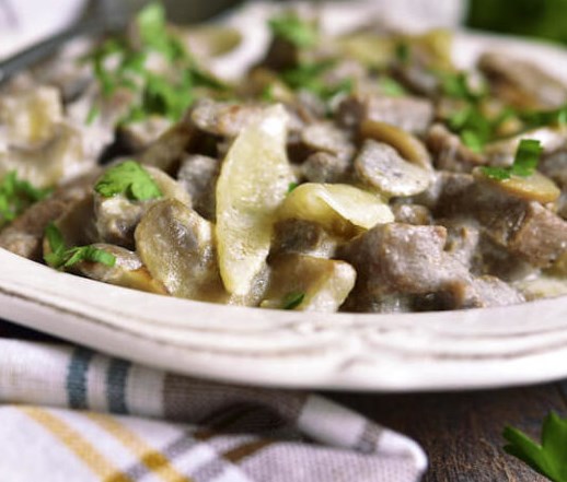 Beef Stroganoff Recipe with Sour Cream – Low-Carb Keto Meal #healthy #ketodiet Beef Stroganoff Recipe with Sour Cream – Low-Carb Keto Meal #healthy #ketodiet