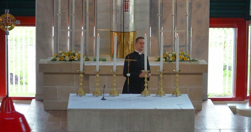 Frischer Wind Erste heilige Messe der