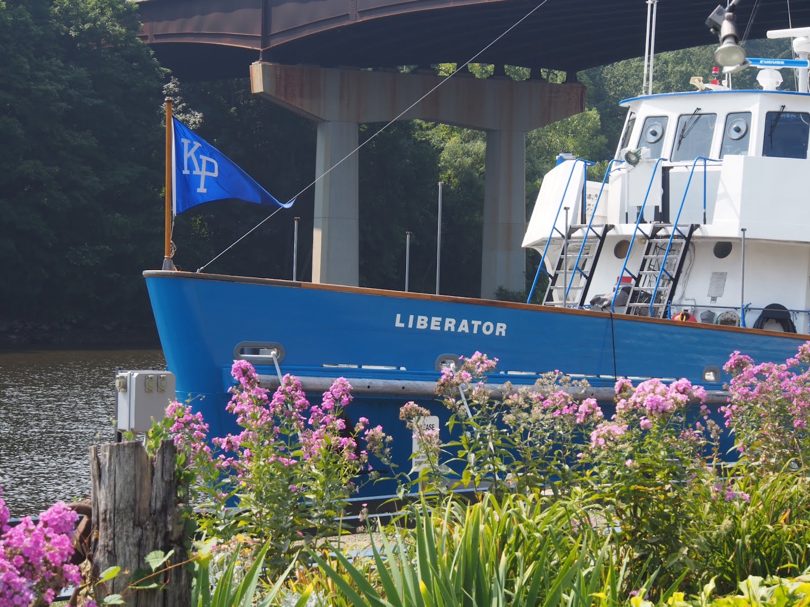 Kings Point Waterfront T/V Liberator at the Hudson River Maritime