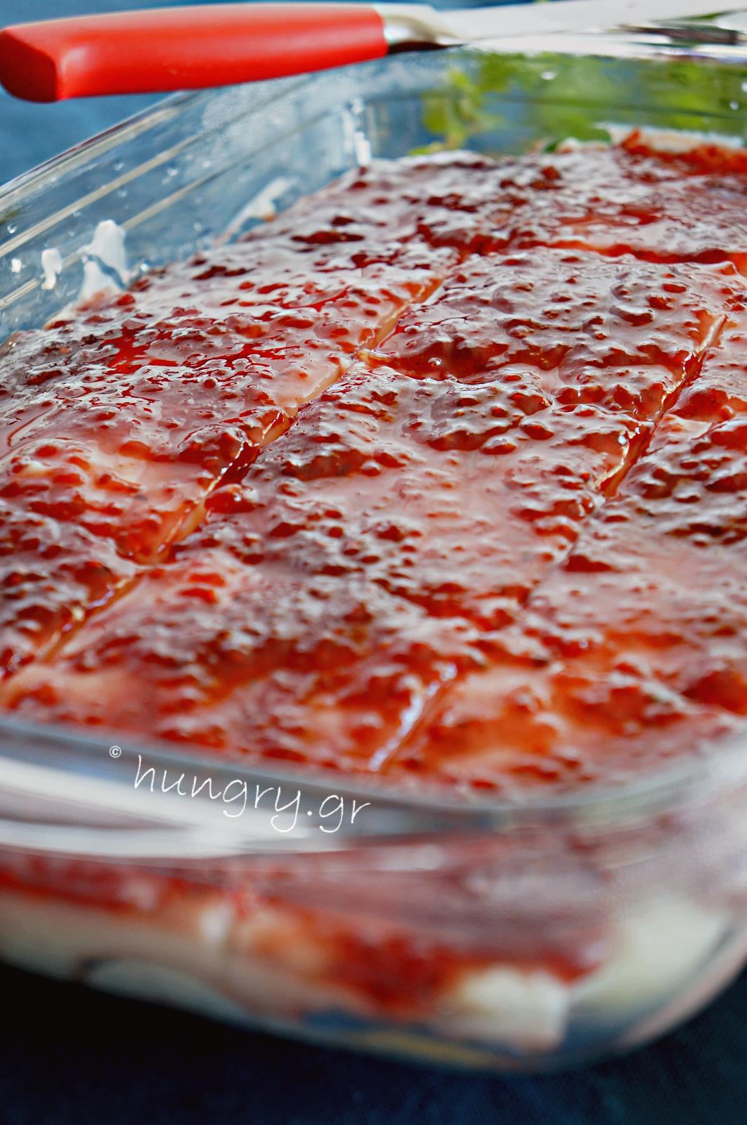 Kitchen Stories Savoiardi Biscuits, Mahallebi & Jam Dessert