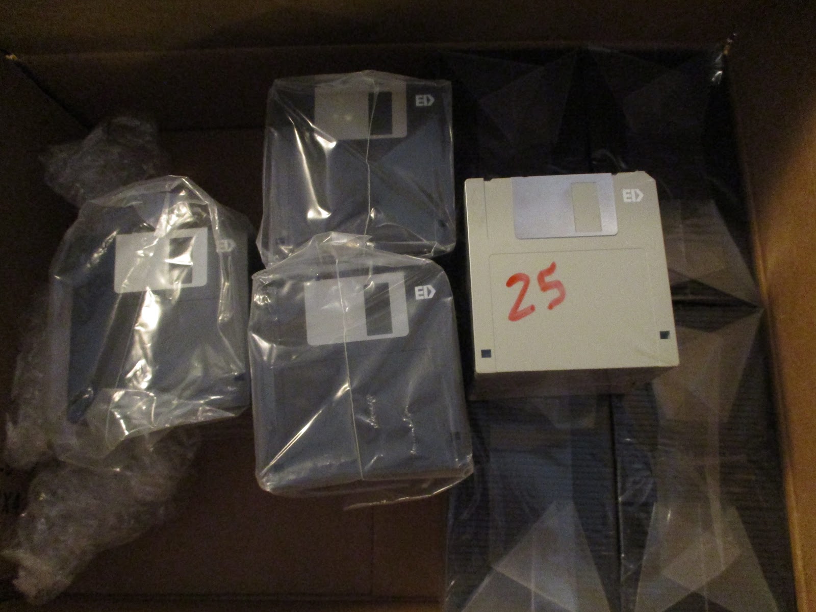 Now instock New blank floppy discs for the FD 4000 CMD Drive 2.88MB