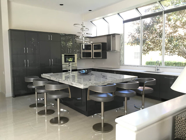 How Custom Kitchen Cabinets Can Transform Your Home