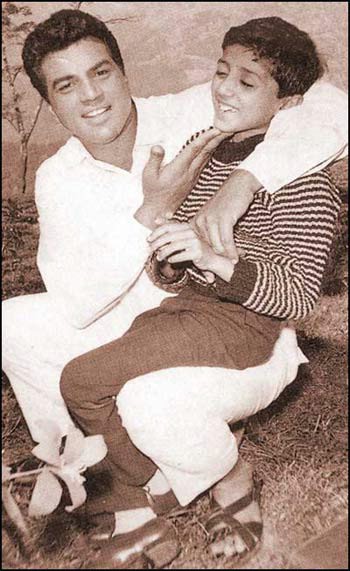 Sanjay Dutt Childhood Pics - Latest Bollywood News, Bollywood