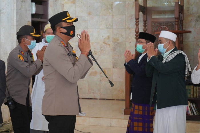 Salat Idul Fitri dan Ibadah Kenaikan Isa Almasih di Bangli Berjalan Kondusif