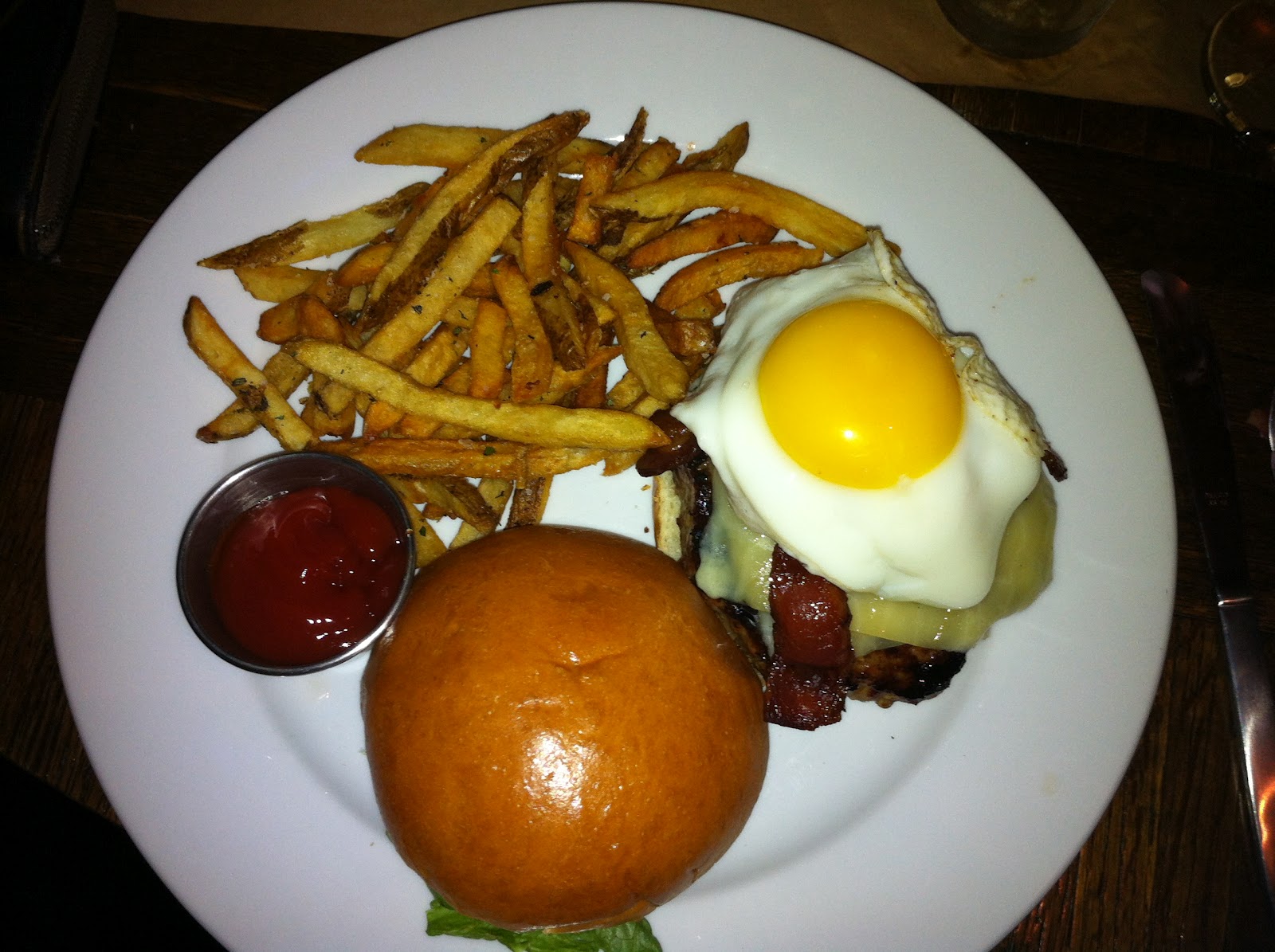 CheeseburgerMania Rocky Hill Tavern, Rocky Hill, NJ