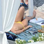 Dakota Jhonson Pillada En Topless Durante La Grabación De 50 Sombras De Grey Foto 15