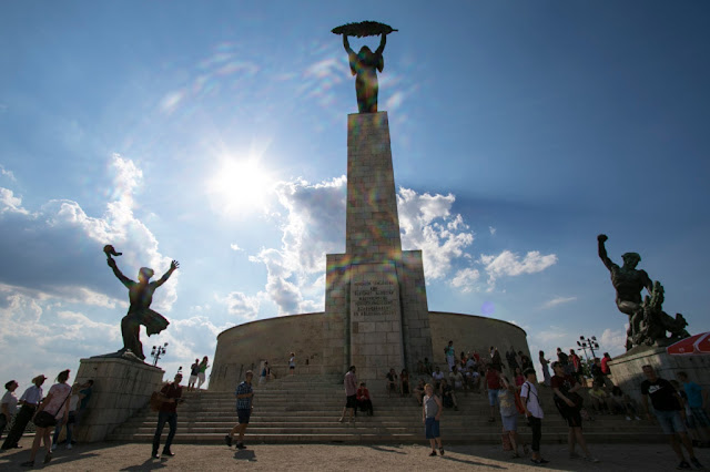 Monumento alla libertà-Collina Gellert-Budapest