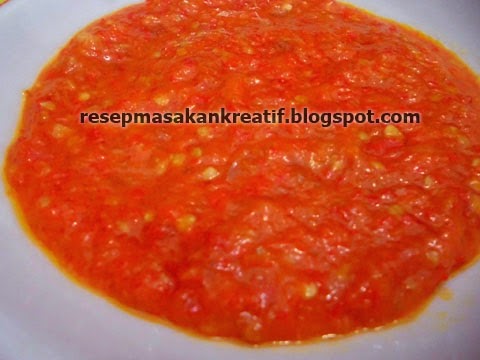  Kreasi sambal pedas kali ini ialah sambal tomat RESEP SAMBAL TOMAT ENAK DICOCOL