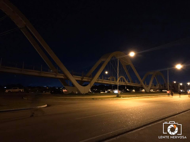 ÀS ESCURAS - Passarela no Espaço Alternativo de Porto Velho está há dias sem iluminação 6 ÀS ESCURAS - Passarela no Espaço Alternativo de Porto Velho está há dias sem iluminação