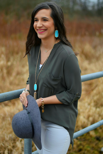 Teacher Work Outfit with White Skinnies and Tunic