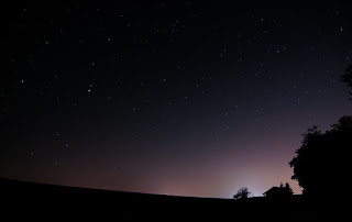 Why We Don't See Stars from a Plane Why We Don't See Stars from a Plane