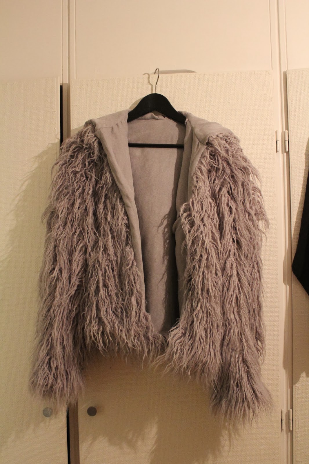 sus exterior DIY YETI fur coat!and update!