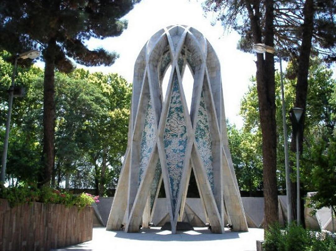 Uppersia Iran Travel blog commemoration of Omar Khayyam