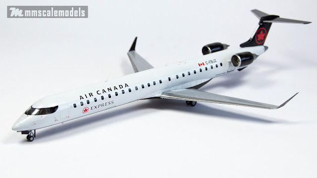 Bombardier CRJ-900 1/144 plastic scale model - Big Plane Kits - Air Canada