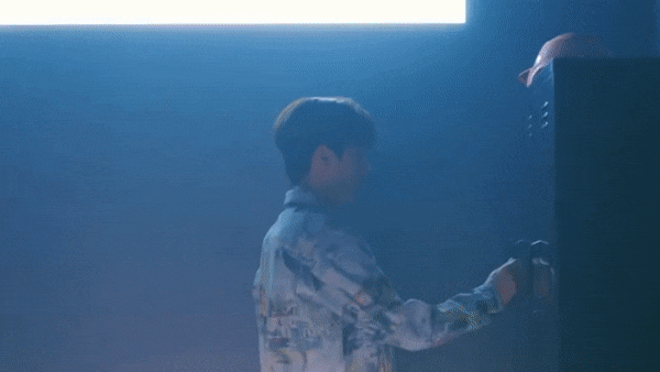 지하철 광고같다는 남돌 티저 | 인스티즈