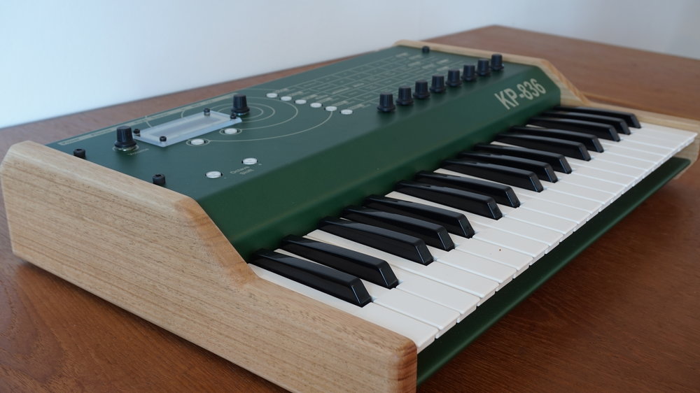 MATRIXSYNTH KP836 Synthesizer Build Custom Knob Laden Keyboard Enclosure for the Poly800