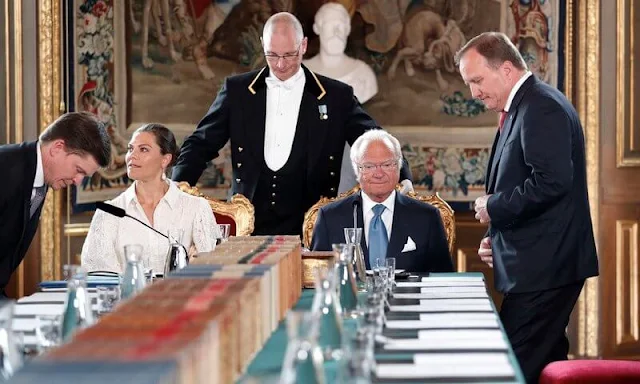 Crown Princess Victoria wore a libby shirt dress by Valerie Stockholm. Cravingfor earrings. Chanel clutch. Gianvito Rossi