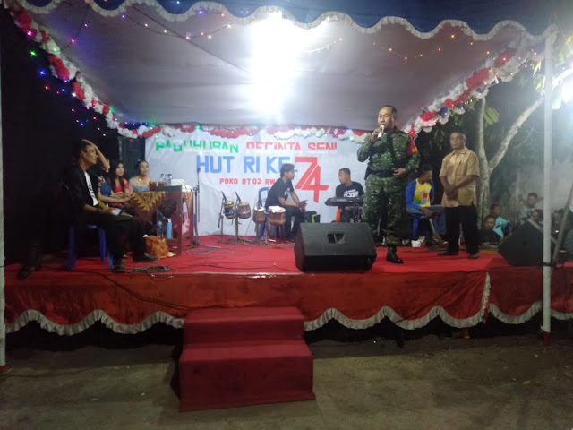 Senyum TNI Polri di Wonosari Bikin Warga Gembira