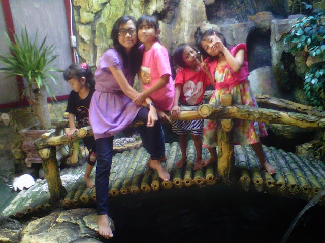 Hati-Hati Dengan Mitos Tentang Rezeki, Cek Faktanya di Sini! Hati-Hati Dengan Mitos Tentang Rezeki, Cek Faktanya di Sini!