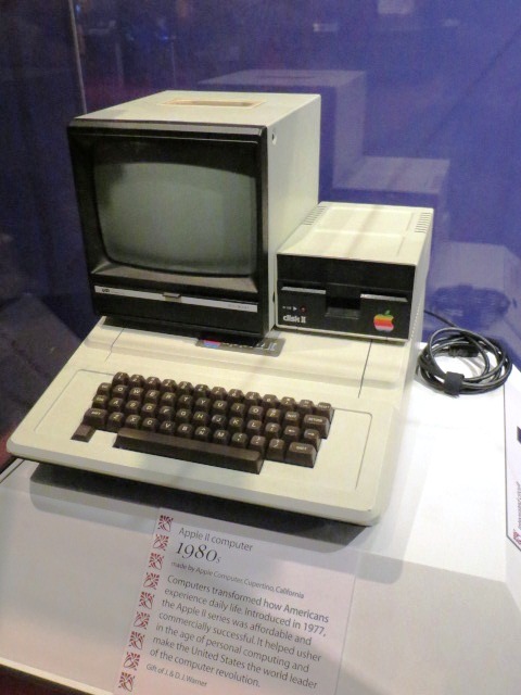 In the Garden: Smithsonian Museum