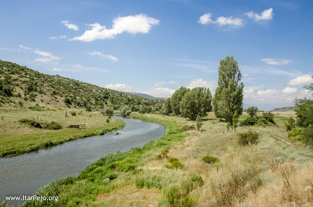 Crna (Black) River, near village Skocivir